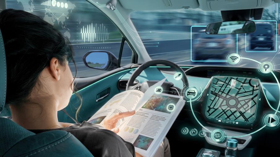 Guida autonoma, 2026 come anno zero: cosa cambia con regolamento ONU
