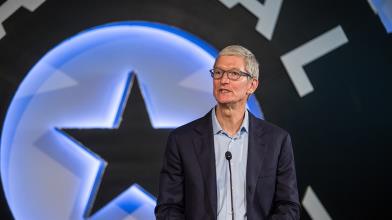 Apple: la trimestrale batte le attese, azioni in rialzo a Wall Street