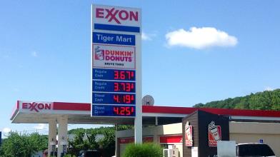 Exxon-Chevron: quasi 100 miliardi di utili nel 2022
