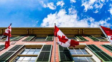 Forex: un dollaro canadese che non dispiace