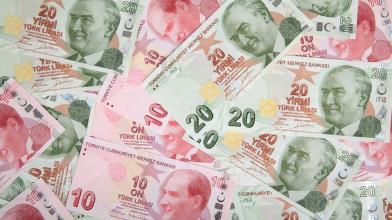 Lira turca: Banca Centrale interviene ancora per fermare crollo