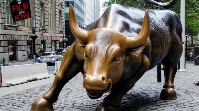 Wall Street: 2 titoli per difendersi da inflazione, recessione e clima
