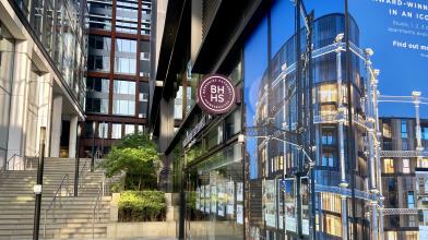 Berkshire Hathaway: trimestrale poco brillante, liquidità record