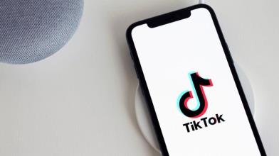 Pechino vs big tech cinesi: si dimette il fondatore di TikTok