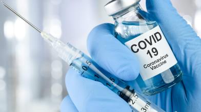Covid-19: quanto costa all'economia mondiale ritardo dei vaccini