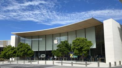 Apple vola in Borsa con dati trimestrali e maxi buyback