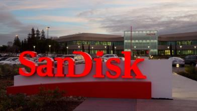 SanDisk alla prova dei conti: l’AI spinge la domanda di storage