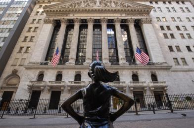 Wall Street Oggi: i future salgono, la Fed fa i conti con l'AI