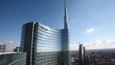 UniCredit alza guidance 2024, nuovi massimi in arrivo per le azioni?