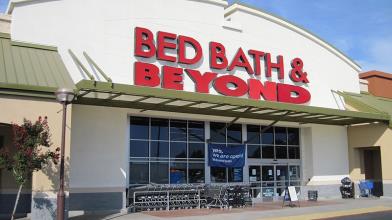 Bed Bath & Beyond propone finanziamento di $1 mld, azioni fanno il 92%