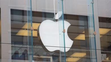 Apple: altro calo a Wall Street, le azioni ora sono le più ipervendute