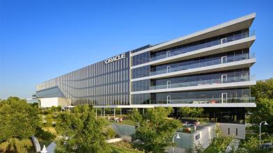 Oracle: stasera la trimestrale, cosa si aspetta Wall Street