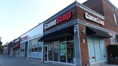 GameStop: le azioni continuano a scendere, cosa farà Roaring Kitty?