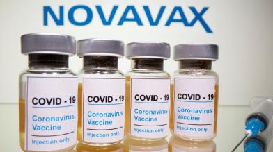 Novavax: vaccino efficace a oltre il 90%, azioni volano in Borsa