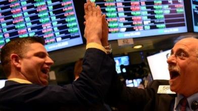 Euforia a Wall Street: frantumati altri record