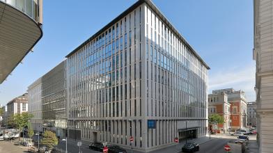 Petrolio: l'OPEC+ non taglierà l'offerta nonostante il surplus