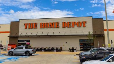 Home Depot batte le attese, ma il mercato immobiliare frena