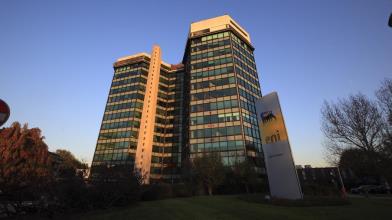 Azioni Eni volano a Piazza Affari con nuovo piano industriale