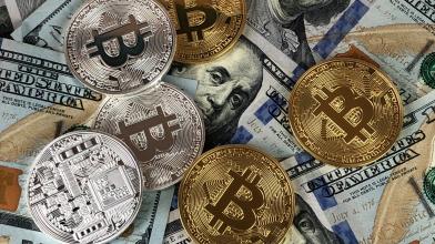 Bitcoin crolla, quotazione Coinbase l'apice per le cripto?