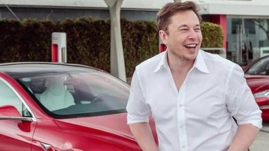Tesla: gli investitori vogliono il buyback