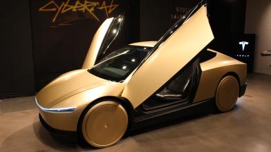 Tesla: il Cybercab è ufficialmente in produzione, ecco cosa significa