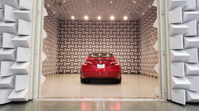 Tesla: difficoltà in Europa, crollano le immatricolazioni, cosa fare?