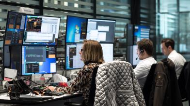 Wall Street Oggi: Intel e Centene soffrono nel pre-market