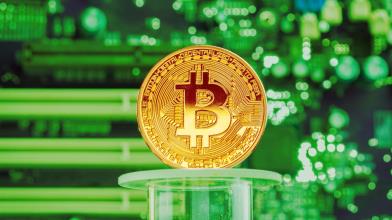 Bitcoin cade, gli investitori temono la Fed