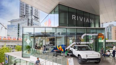 Rivian: azioni balzano del 50%, accordo con Volkswagen da 5 miliardi