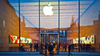 Apple: la rivolta in Cina porterà a un crollo di 6 milioni di iPhone