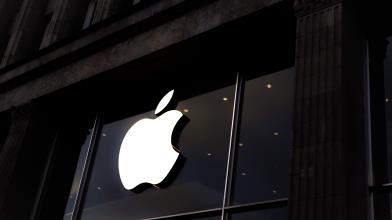 Apple: azioni ai minimi da giugno 2021, comprare o vendere nel breve?