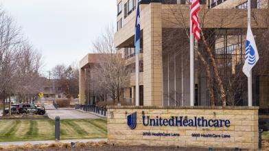 UnitedHealth: trimestrale e guidance deludenti, azioni in discesa