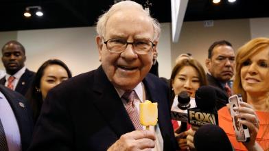 Warren Buffett compie gli anni e si regala 5 aziende