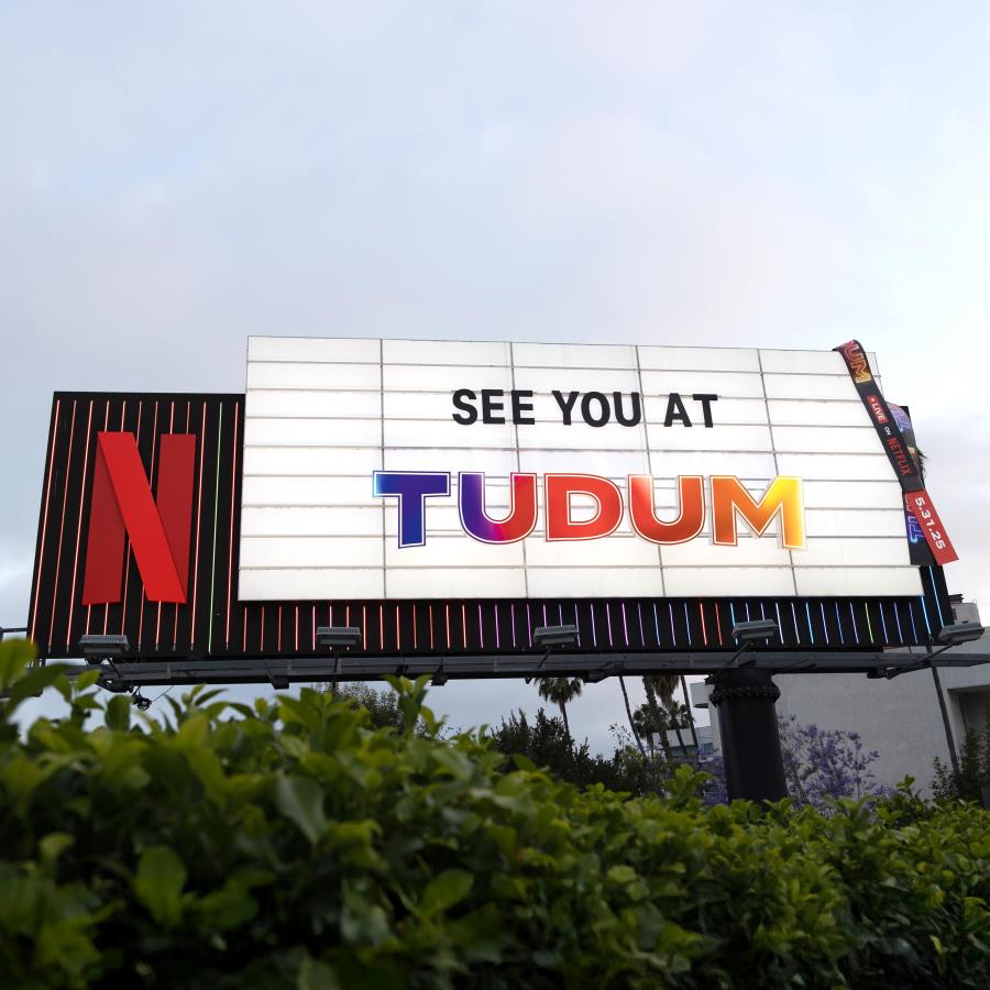 Azioni Netflix: prezzo raddoppiato nell’ultimo anno, sono da comprare?