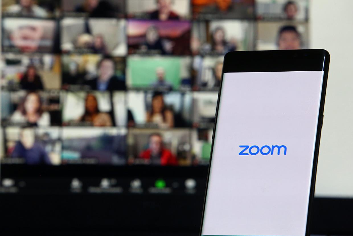 Azioni Zoom: i 70 dollari frenano le vendite, come operare sul titolo?