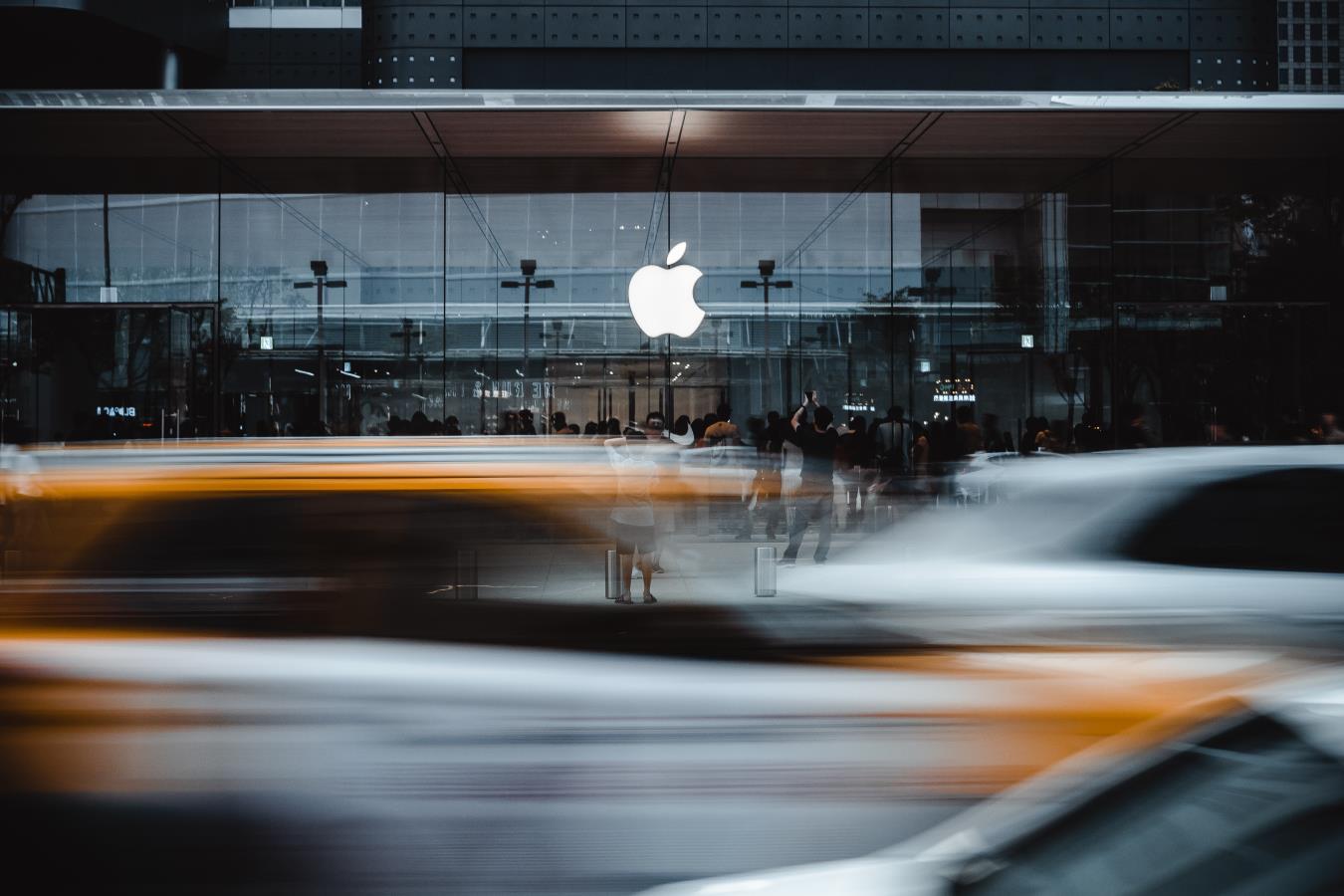 Apple torna a crescere in Cina: +8% per le vendite di iPhone
