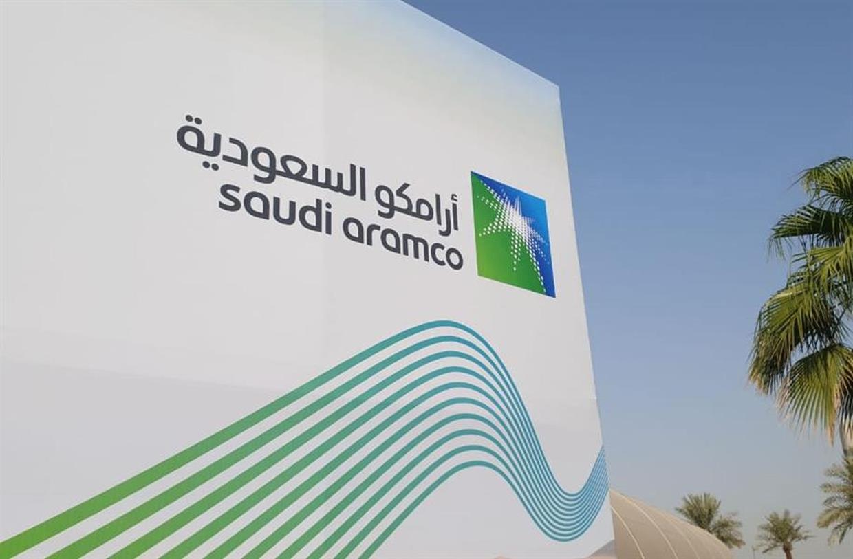 Saudi Aramco: utili calano del 15%, illeso il dividendo da 31 miliardi