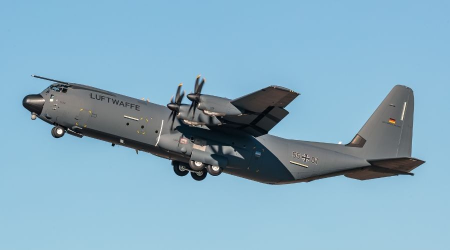 Azioni Lockheed Martin: downgrade e crollo in Borsa, cosa fare ora?