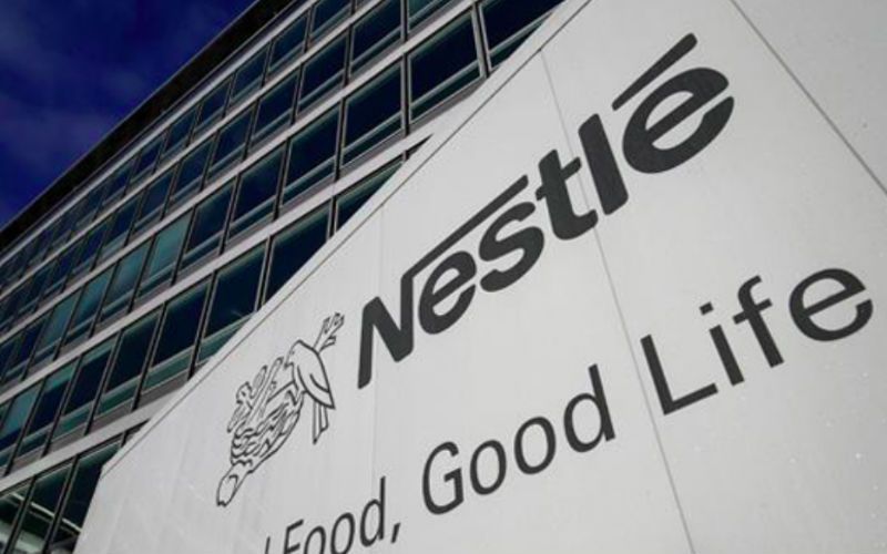 Nestlé taglia guidance sull’intero anno, cosa fare sul titolo?