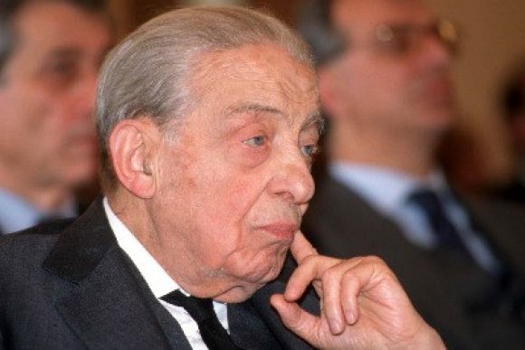 Enrico Cuccia: chi era il banchiere italiano più potente del '900 | Investire.biz
