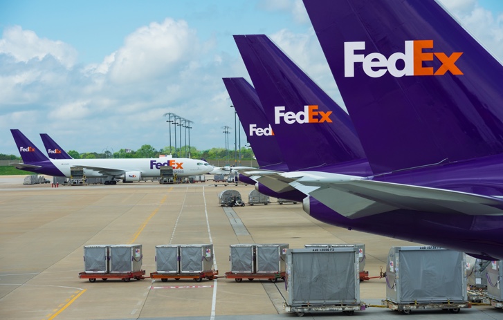 FedEx: la trimestrale batte le attese, ma le azioni crollano in Borsa